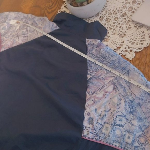 Vintage 90's Windbreaker - Picture 10 of 12